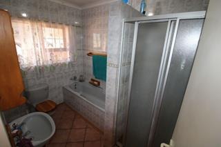 3 Bedroom Property for Sale in Langenhovenpark Free State